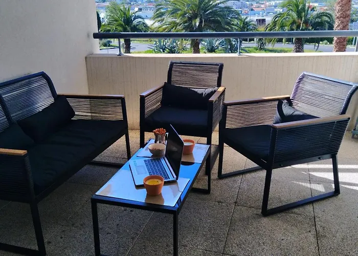 Rdc Avec Terrasse Et Parking Prive * Агд